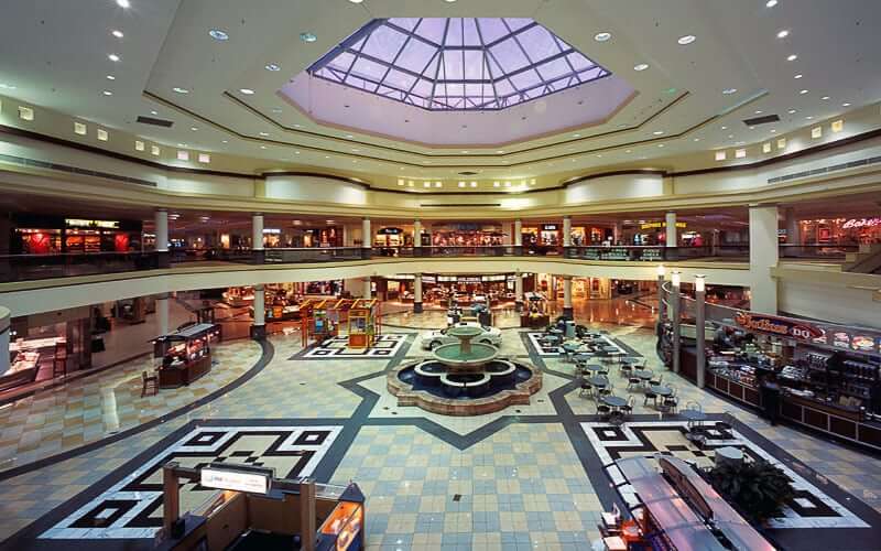 Centros comerciales y puntos de venta de Orlando: Centro Comercial Altamonte